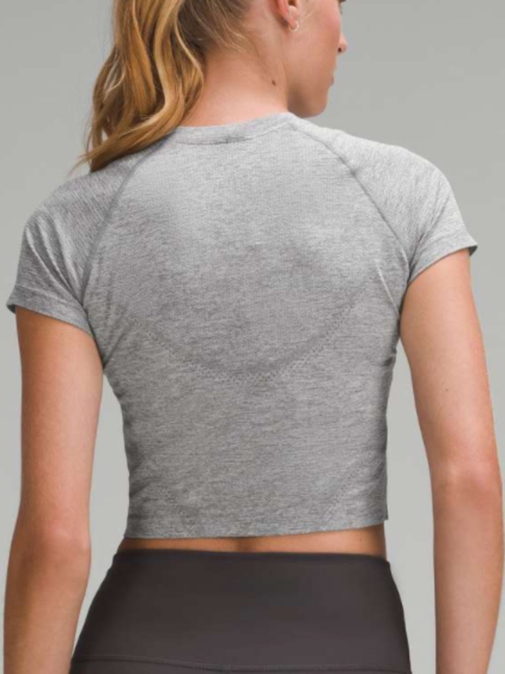 Lululemon Swiftly Tech Cropped Short-Sleeve Shirt 2.0 Sz 8 in Slate / White - Picture 2 of 9